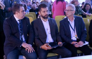 Кирил Петков Асен Василев Николай Денков