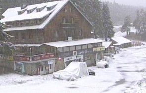 витоша побеля хижа алеко честитят първия сняг снимки