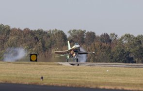 един самолетите теч гориво локхийд мартин праща експерт