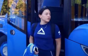 веласкес внедрил тайнствена млада испанка левски снимка
