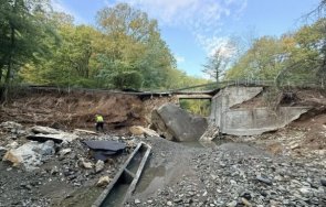 бедствието срути мостът село изгрев