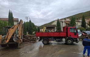терен калин стоянов удря рамо пострадалите потопа елените снимки