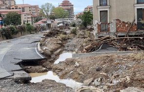 мвр 200 души евакуирани заради наводненията