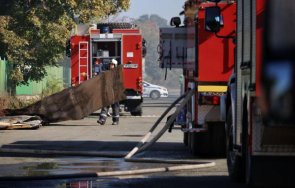 мвр разследва изгорелите камиони смет случаят завръзва