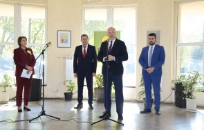 желязков половин милиард лева инвестиции 2200 stem центъра страната снимки