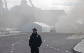 стрелба пожар парламента сърбия снимки