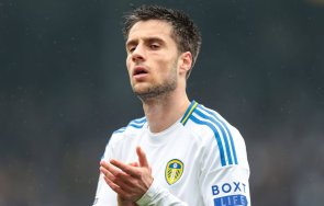 лийдс привлича конкурент нашия илия