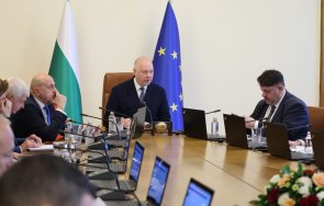 без напрежение заседанието кабинета желязков приключи минути министри категорични всичко нормално снимки