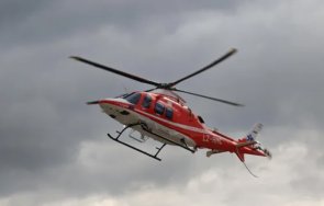 мъж отряза ръката цех пелети спасиха медицински хеликоптер