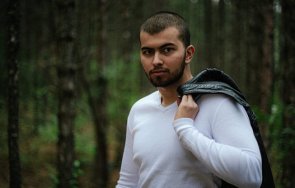 присъждат посмъртно почетния знак община радомир младия писател иво христов