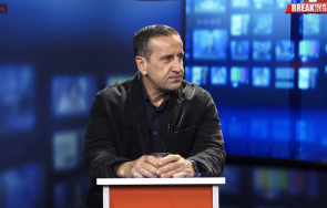 ексклузивно пик георги харизанов борисов пеевски първи път сядат една маса разговарят интерес нацията радев мрежичката нямат шанс вбият клин герб дпс