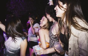 полицията лови малолетни дискотеките перник