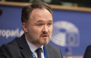 еврокомисарят енергетиката идва посещение българия