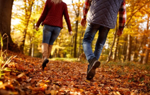 една минутна разходка без прекъсвания подобрява сърдечното здраве