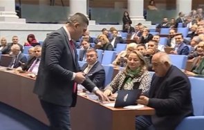 колтуклиева срина земята ивайло мирчев притежава интелигентност минус сабрута малки дребни невнятни дебейци смешници