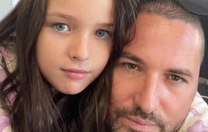 бащата сияна седем месеца без теб избрах мразя помагам