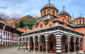 пари бюджета отиват българската православна църква