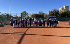 проведе есенният тенис турнир козлодуй приятели