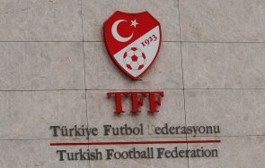 трус футбола съдии президент арестувани турция заради залози