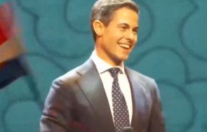 роб йетен води преговори коалиция спечели нидерландските избиратели центристки оптимизъм