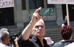 пик ретро волен сидеров разкри неочаквана тайна детството