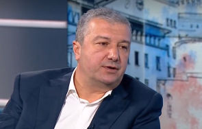 руска атака уби жена рани деветима разкъса етажна сграда