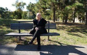 ден майката жертва трагедията сад прекрати гладната стачка