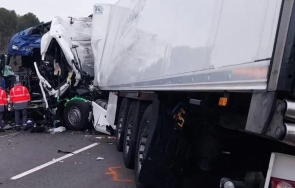 тежка катастрофа затвори главния път софия варна село малиново