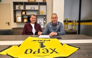 официално димитър димитров херо новият треньор ботев