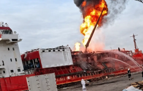 евакуация дунав турски танкер втечнен газ запали руски атаки дрон