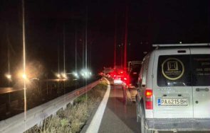 Ремарке пламна на АМ Тракия, блокира трафика