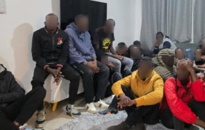 200 кенийци бият путин полетата украйна