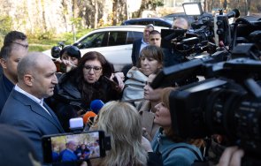 горещо вижте румен радев измъква разкритието пик тайна среща актист черепа видео