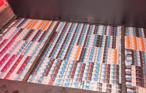 пратка хиляди нелегални цигари задържаха митничарите златарево снимки