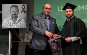 пълно отличие завърши синът убития фотограф генерал тошево посвети баща