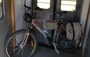 апаш задигна колело пътническия влак враца мездра ченгета заловиха