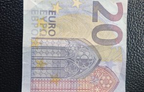 задържаха пласьор фалшиво евро купюри номинал