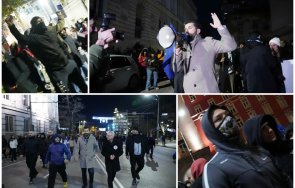 скандал киро оглави метежите поведе маскирани ултраси локали партийните централи снимки