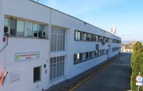 затваря голям завод кабели карнобат съкращават 800 души