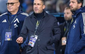 веласкес спира експериментите левски