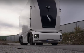изкуствен интелект пътя камиони без шофьори вече движат швеция