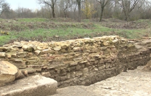 намирал единственият древен мол открит територията българия