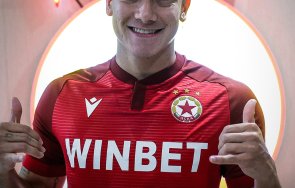 новият цска пристига свободен агент