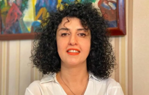 иран задържа нобеловата лауреатка наргес мохамади