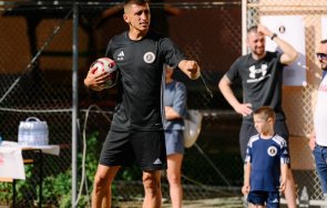 мрънкач александър дюлгеров напусна пирин