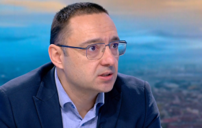 плащаме гориво първите дни нова година