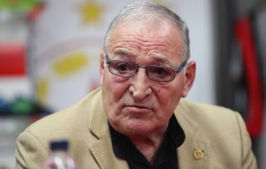 memoriam пената успя пробие политиката влезе завинаги сърцата българите където очаква безсмъртие снимки