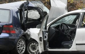 германец заби фолксвагена спряла кола две деца пострадаха