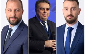 гърми скандал