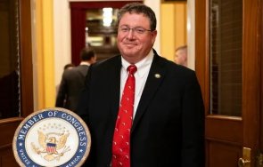 конгресмен внесе законопроект анексиране гренландия